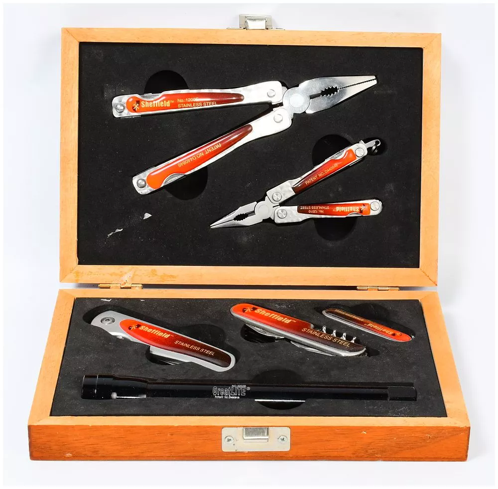 Sheffield 6-Piece Multi-Function Tool Kit in Wood Case