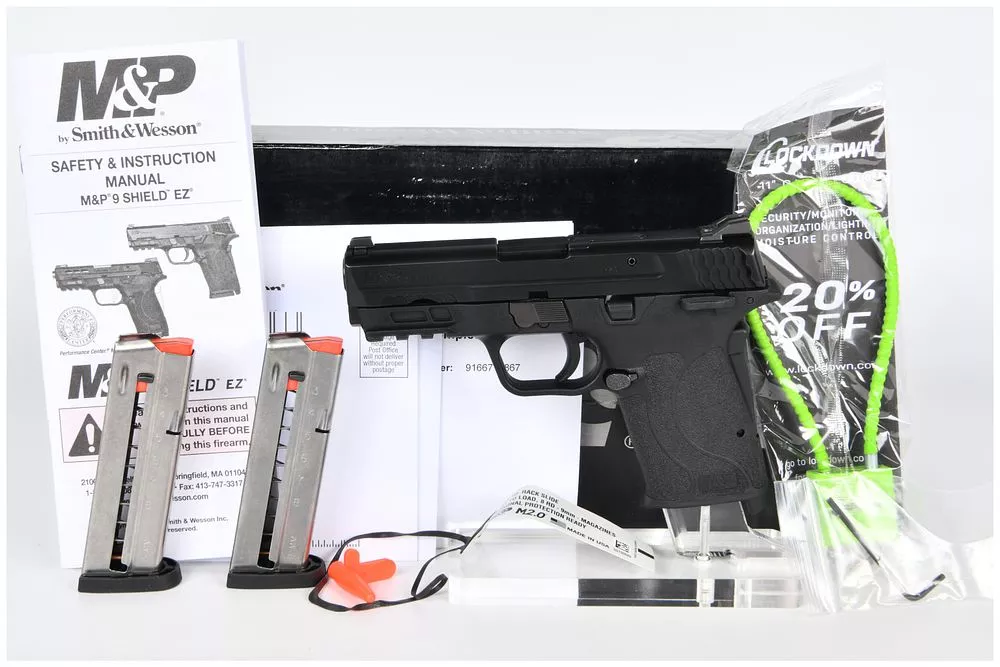 Smith & Wesson M&P 9 Shield EZ M2.0 Semi-Automatic Pistol with Accessories