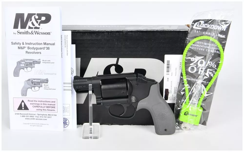 Smith & Wesson M&P Bodyguard 38 Revolver, Model B638-1, No Laser, .38 SPL + P