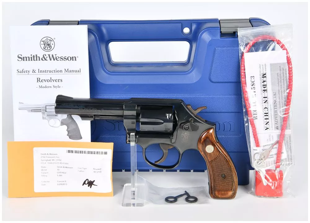 Smith & Wesson Model 10 .38 SPL Double-Action Revolver with Case and Papers