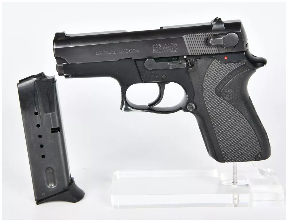 Smith & Wesson Model 6904 9mm Compact Semi-Automatic Pistol