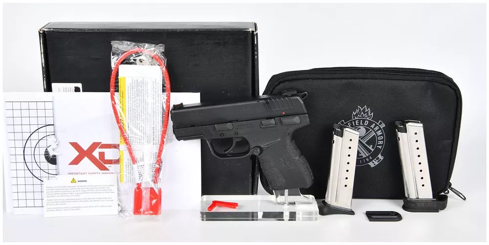 Springfield Armory XD-9 Semi-Automatic Pistol, 9x19mm, 3.3-inch Barrel, Complete Set