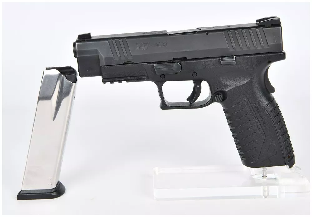 Springfield XD-40 .40 S&W Semi-Automatic Pistol