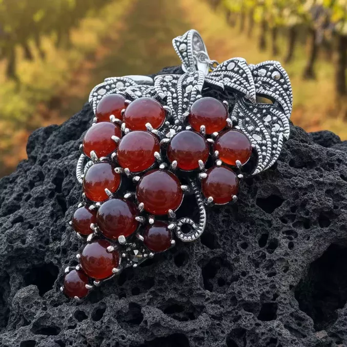 Wine Lovers Vineyard Necklace